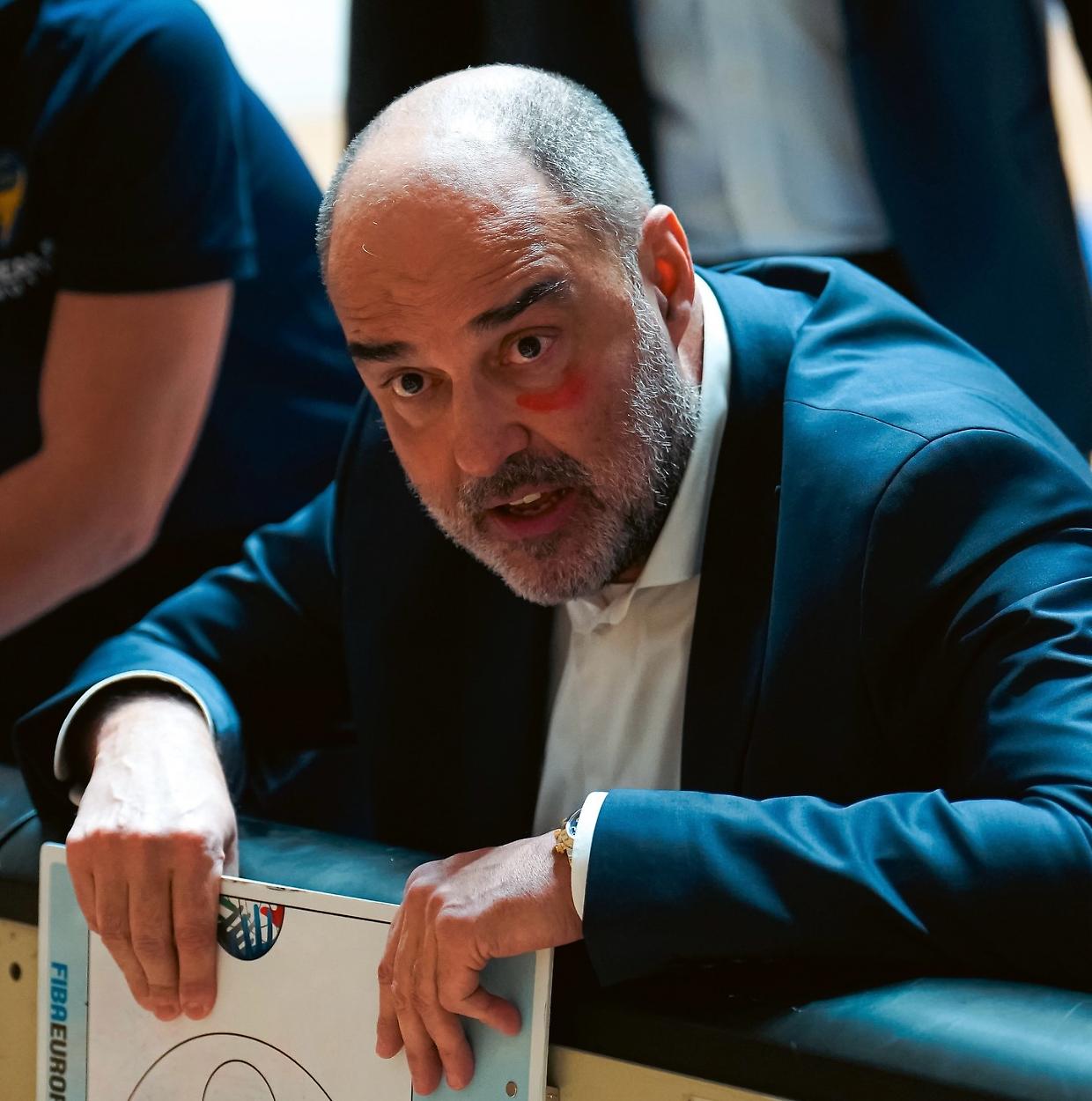 La Reale Mutua chiamata a battere la Estra Pistoia, per allontanare lo spettro dei playout