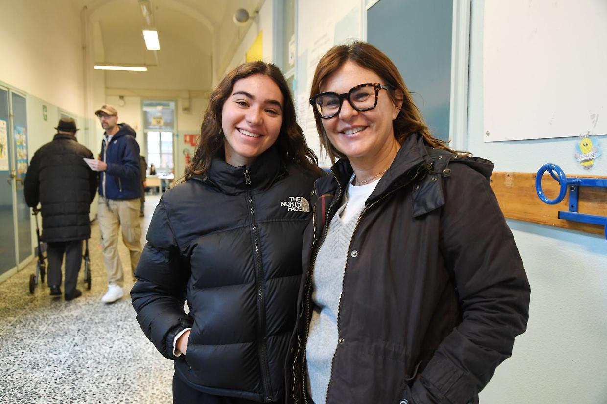 "Per scegliere cosa votare ho letto i giornali e interrogato ChatGpt"