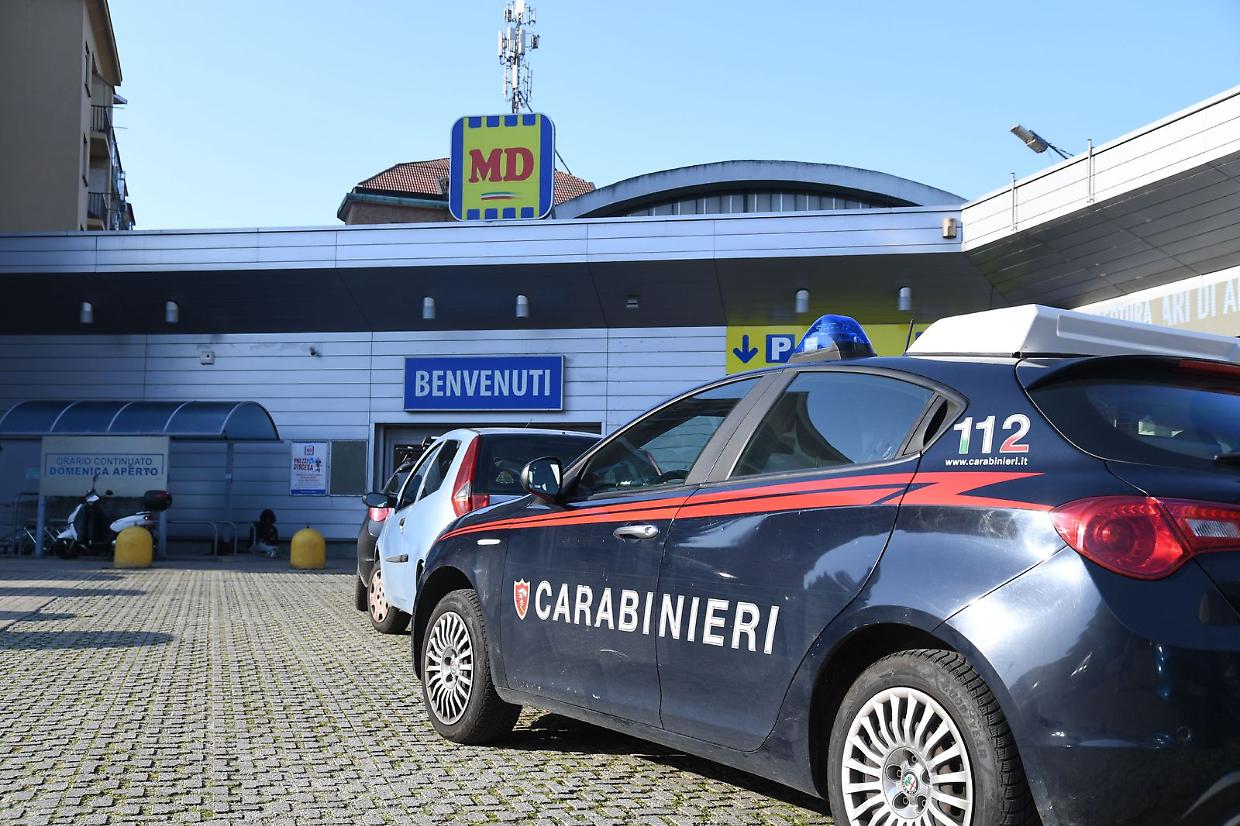 Moncalieri, spara in strada al compagno della sua ex moglie aperto un fascicolo in Procura