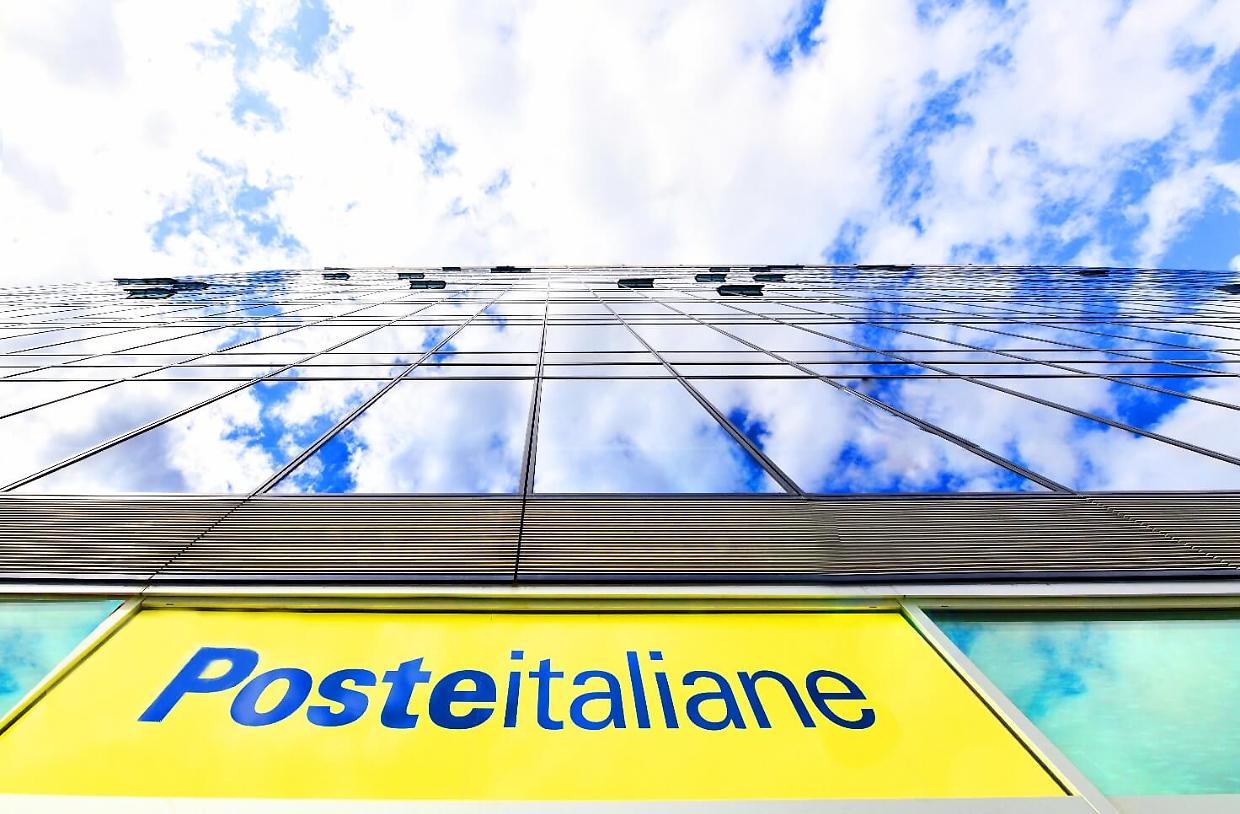 Poste lancia offerta d'acquisto su Tim, attesa per le decisioni del Cda odierno
