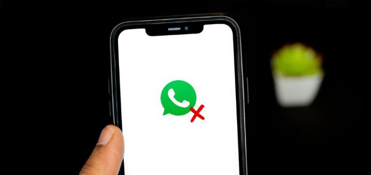 Alcuni smartphone non avranno pi&ugrave; whatsApp dal aprile: ecco quali sono