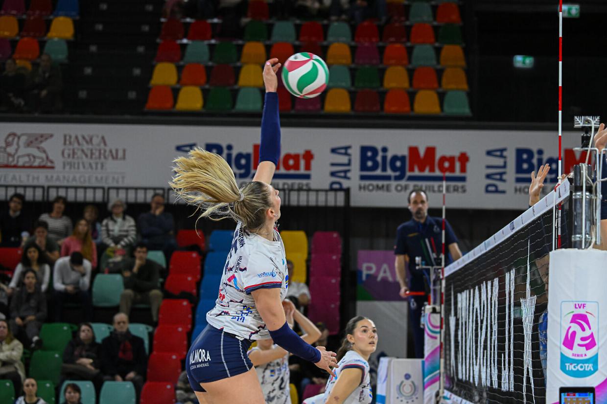 Il Chieri '76 ospita Busto Arsizio,  per rafforzare il suo primato nel girone A dei playoff Challenge  