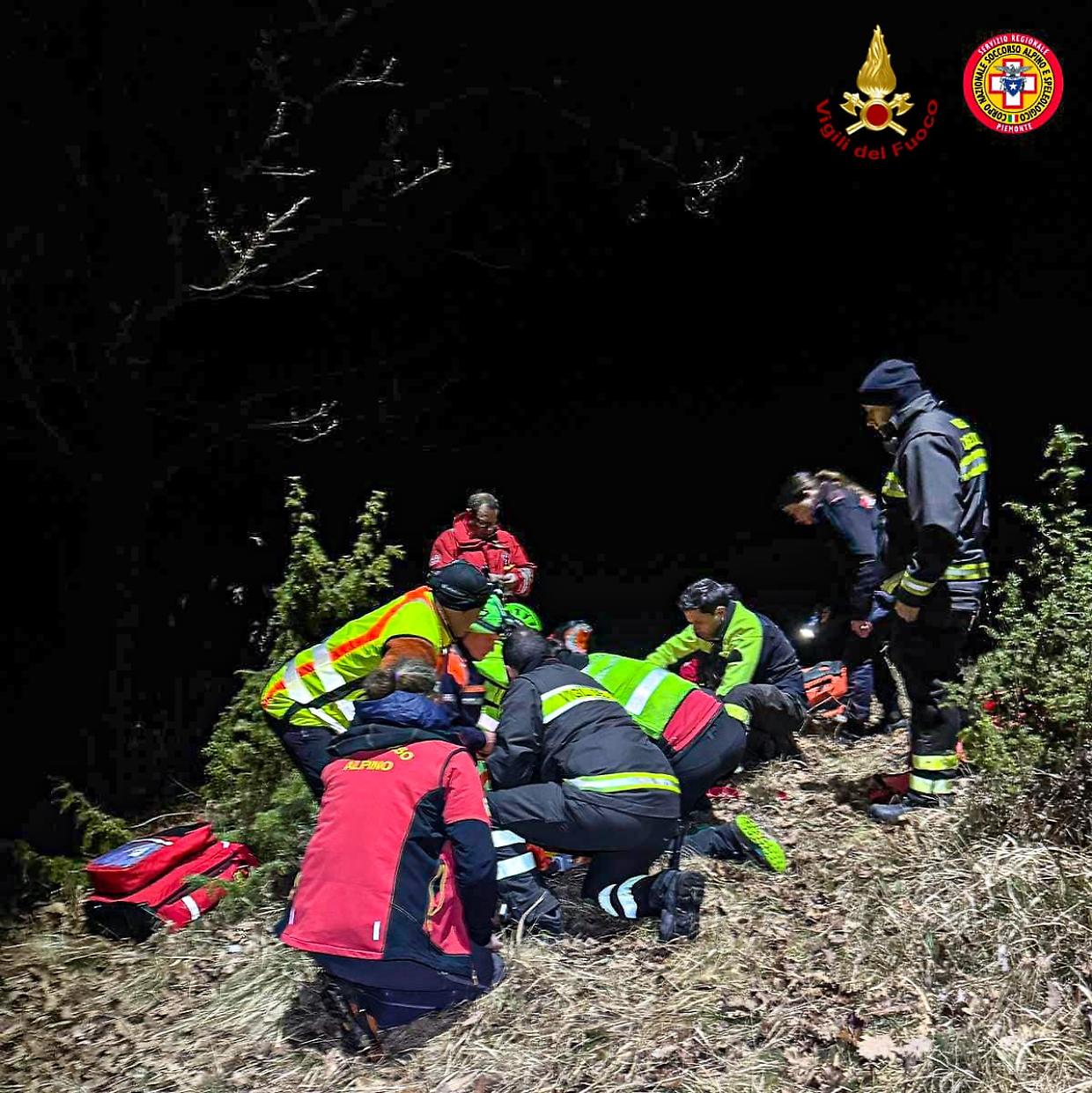 Val della Torre, uomo disperso nel bosco ritrovato in ipotermia nella notte: decisivo il cane da ricerca