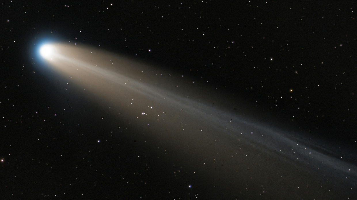 Pasqua sotto le stelle: arriva la cometa visibile a occhio nudo