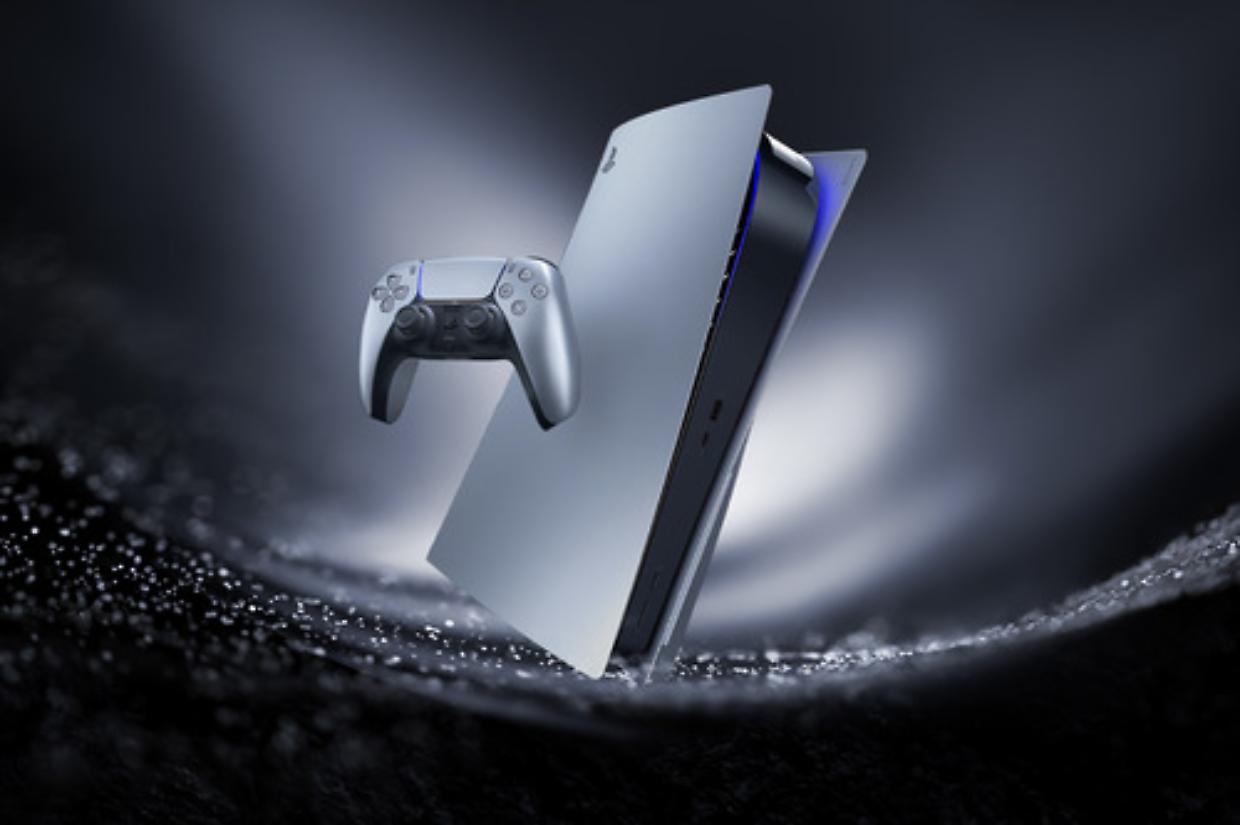 PlayStation, prezzi alle stelle: Sony annuncia aumenti fino a 100 euro su console e accessori