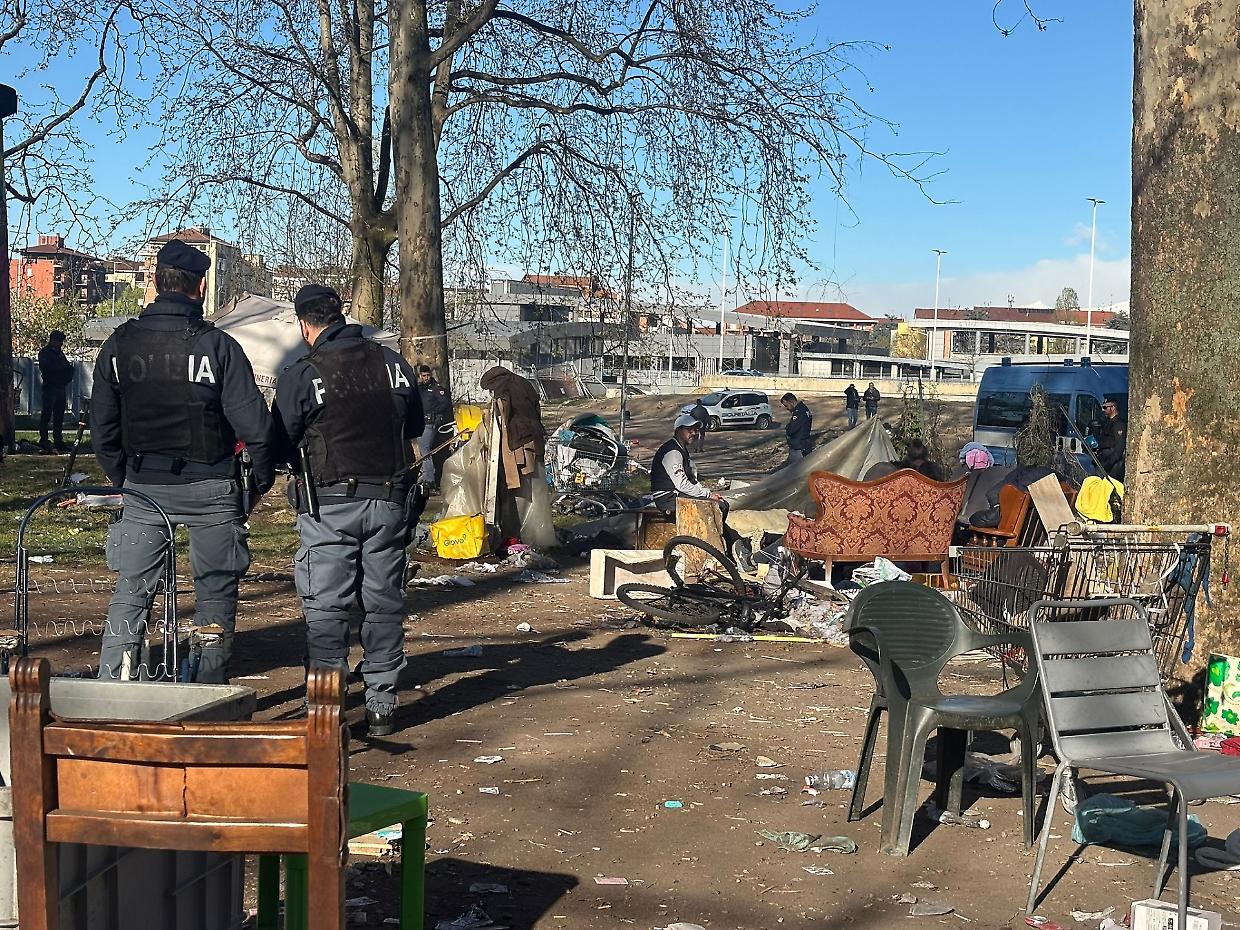 Parco Sempione, dopo lo sgombero scoppia lo scontro politico: Porcedda e Marrone, parole al vetriolo