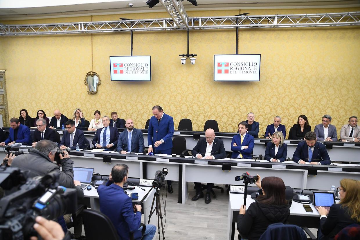 Tempesta su Chiorino: Cirio blinda la giunta, ora &egrave; caccia all&rsquo;assessore