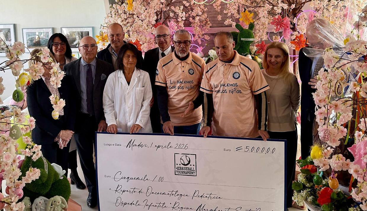 Sorpresa di Pasqua per i bimbi del Regina: 5mila euro da 4xBaseball