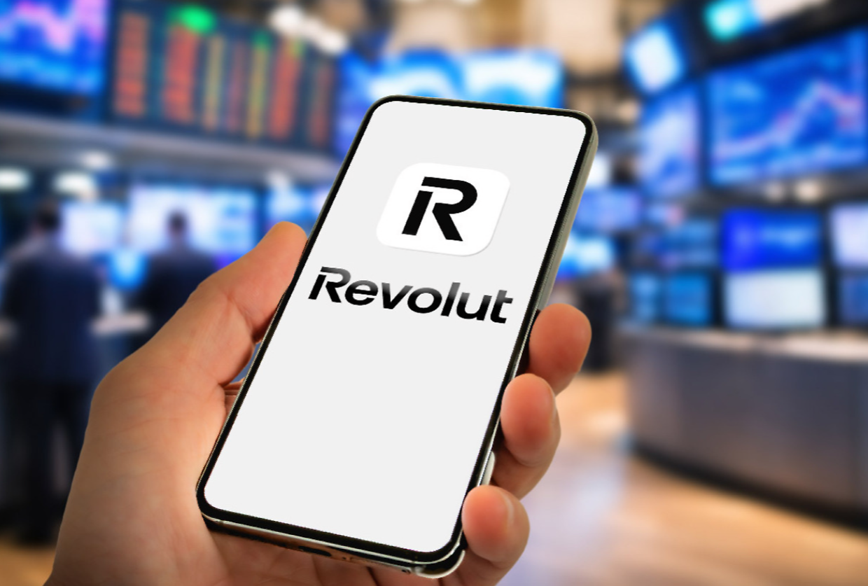 Dopo Intesa Sanpaolo, l&rsquo;Antitrust multa Revolut: cosa sta succedendo nel credito online