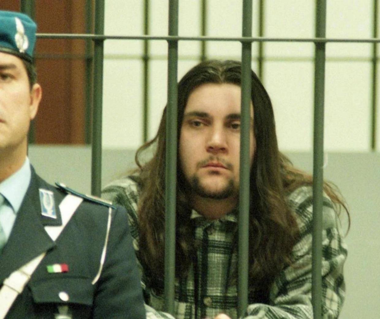 Caccia a Elia Del Grande fra Cuneo e Torino: l&rsquo;assassino evaso di nuovo dopo il permesso di Pasqua