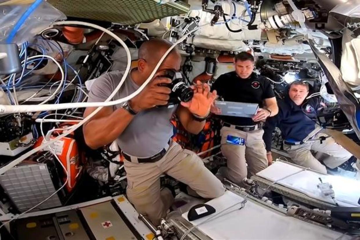 Artemis II, ecco come vivono gli astronauti nello spazio