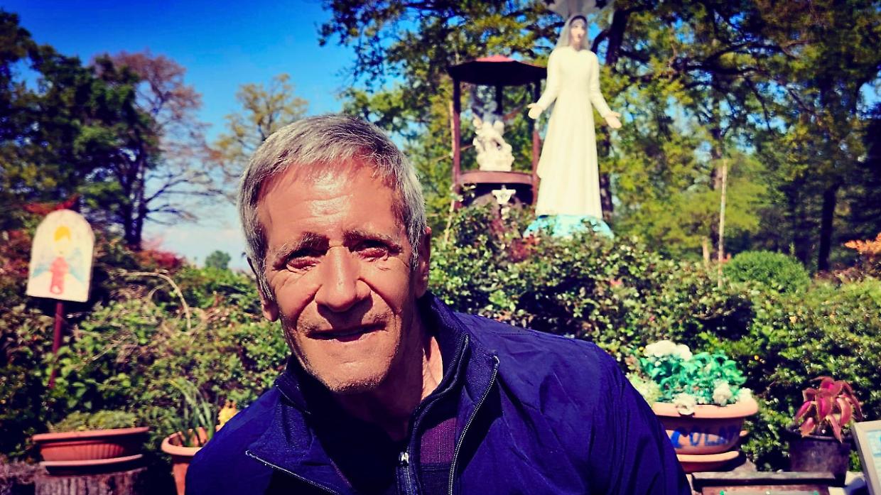 Il ritorno del veggente a Stupinigi: &laquo;Tre segreti dalla Madonna, uno si &egrave; gi&agrave; avverato&raquo;