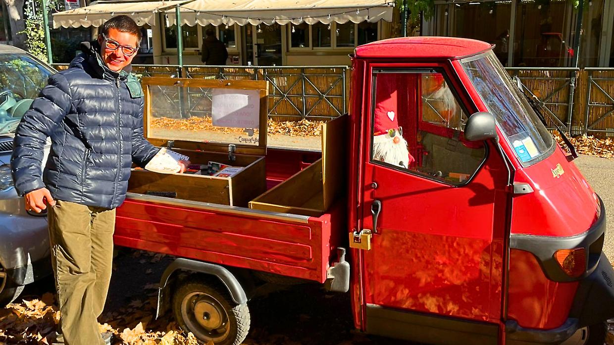 A 16 anni trasforma l'Apecar in un mezzo solidale e Mattarella lo nomina Alfiere della Repubblica