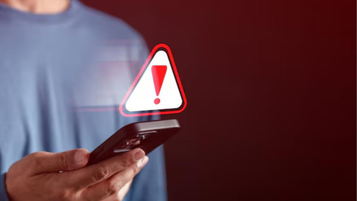 "La tua memoria &egrave; piena": il messaggio-truffa che pu&ograve; costarti caro