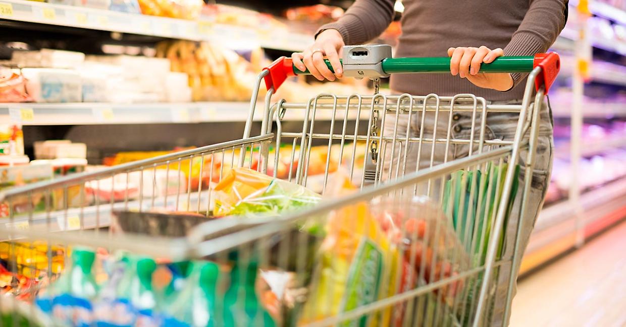 Cibi ultra-processati: rischio di infarto e ictus pi&ugrave; alto del 67%