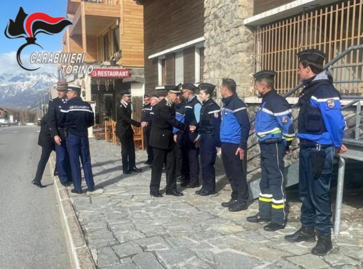Sicurezza al confine, Italia e Francia blindano le Alpi: patto operativo tra Carabinieri e Gendarmeria