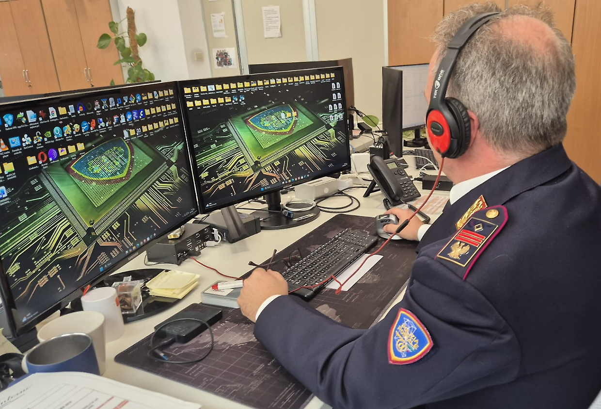 Crimini in rete, la polizia arruola gli "ispettori cibernetici": ecco cosa faranno