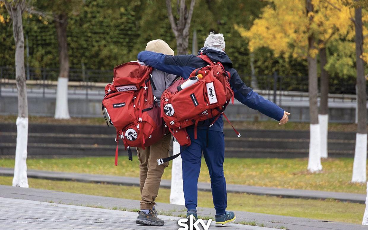 Pechino Express, colpo di scena nella sesta tappa, eliminati gli Spassusi