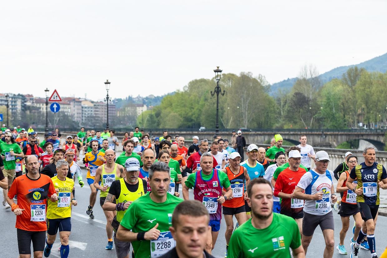 La Mezza e La Dieci, la festa della corsa nelle strade di Torino