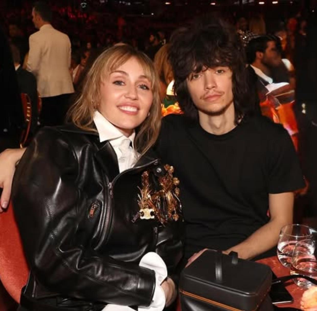 Miley pronta al s&igrave;: &laquo;Mi sono arresa&raquo;