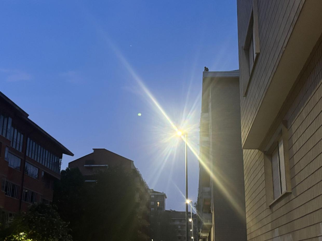 Santa Rita, minaccia di buttarsi dal tetto: mesi fa fece lo stesso al Fila