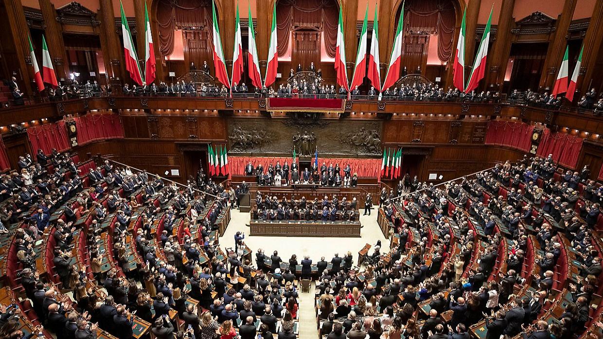 Decreto sicurezza, sprint finale tra fiducia e scontro politico: Camera blindata e opposizioni all&rsquo;attacco