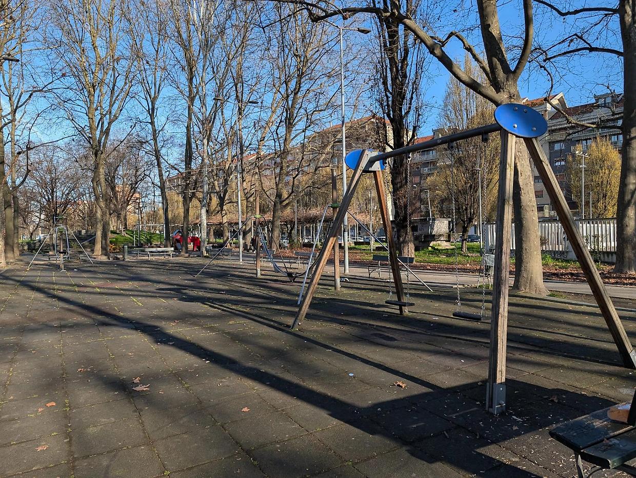 Torino, giochi spariti e degrado