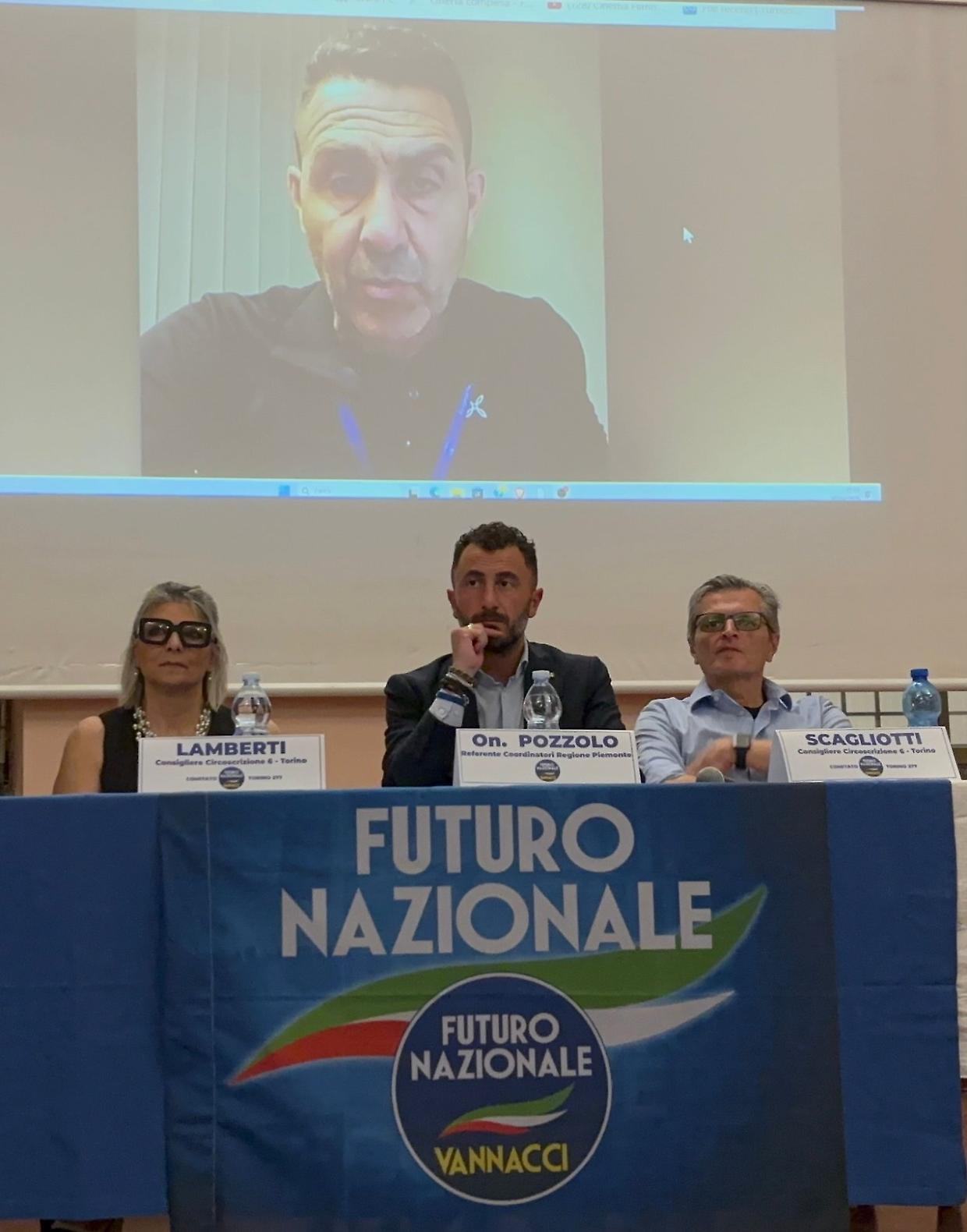 I &ldquo;vannacciani&rdquo; crescono:  Torino tra le loro roccaforti 