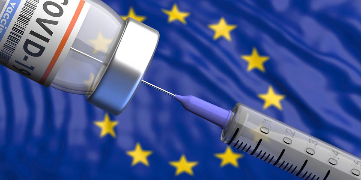 Vaccini in Europa, calano le coperture e riemergono morbillo e pertosse