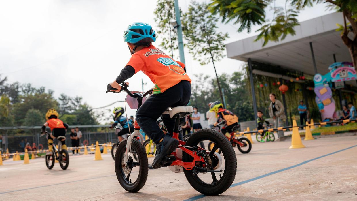 Bimbimbici torna a Rivalta: festa su due ruote per i pi&ugrave; piccoli tra gioco e natura
