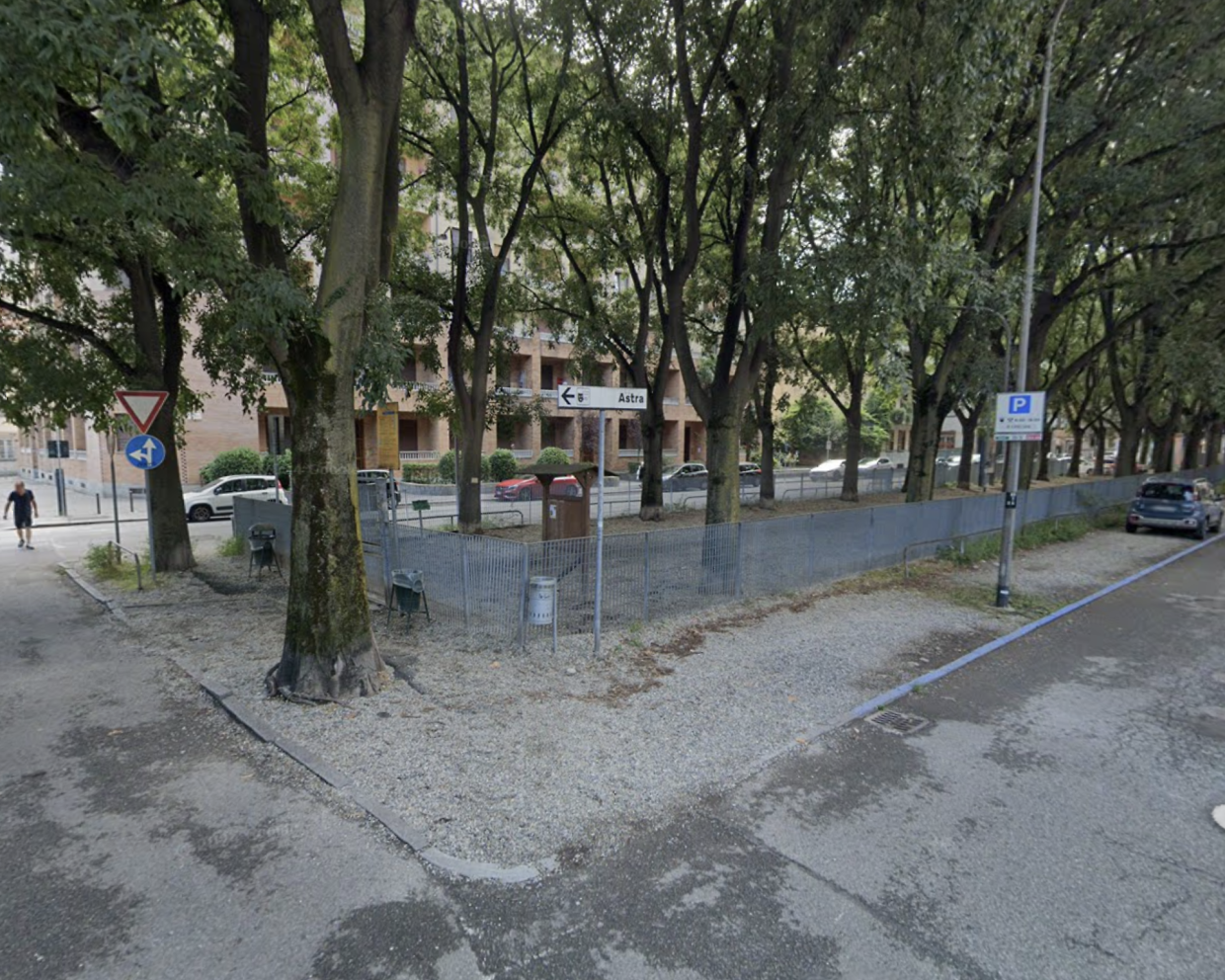 Area cani di corso Svizzera, scatta l&rsquo;allarme