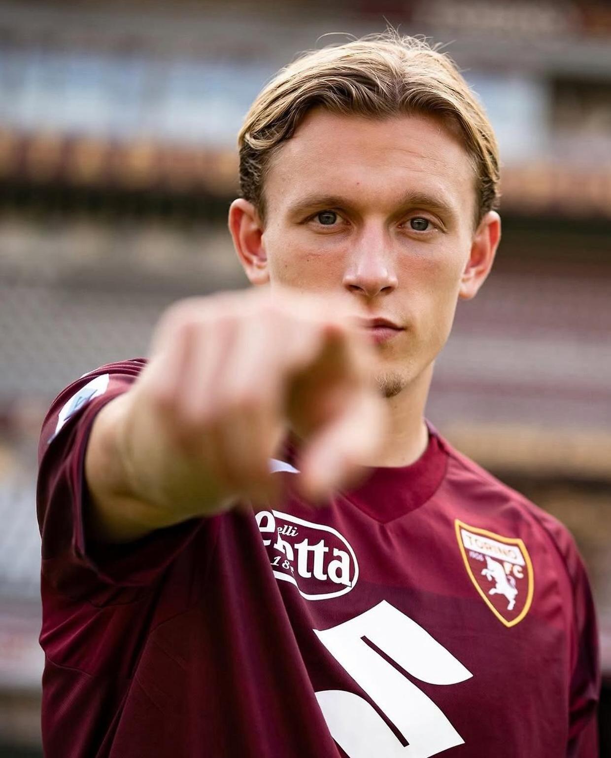 Pedersen si difende: &laquo;Nessun legame con i fatti contestati&raquo;