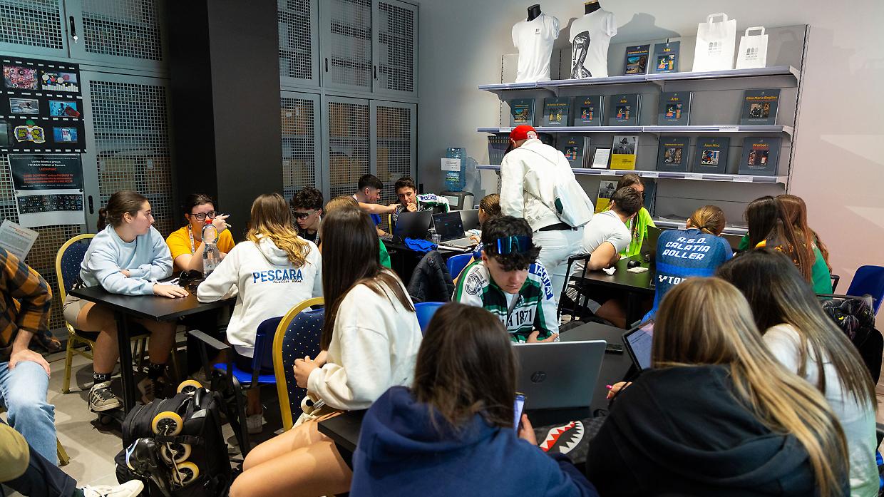 Scuola e PNRR: tutte le nuove regole per docenti e istituti