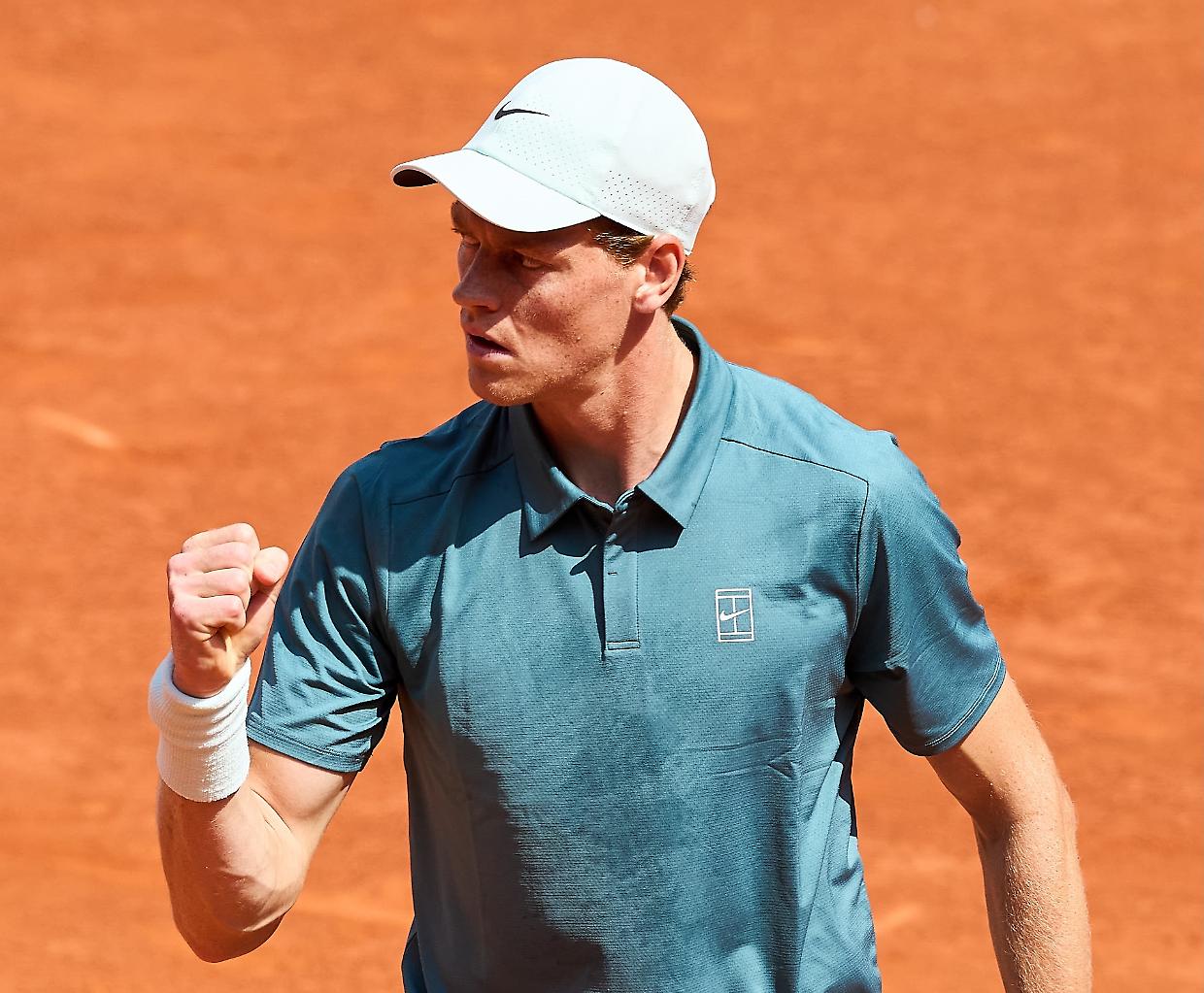 Al Masters 1000 di Madrid Jannik Sinner vince in rimonta, a segno in due set Lorenzo Musetti 