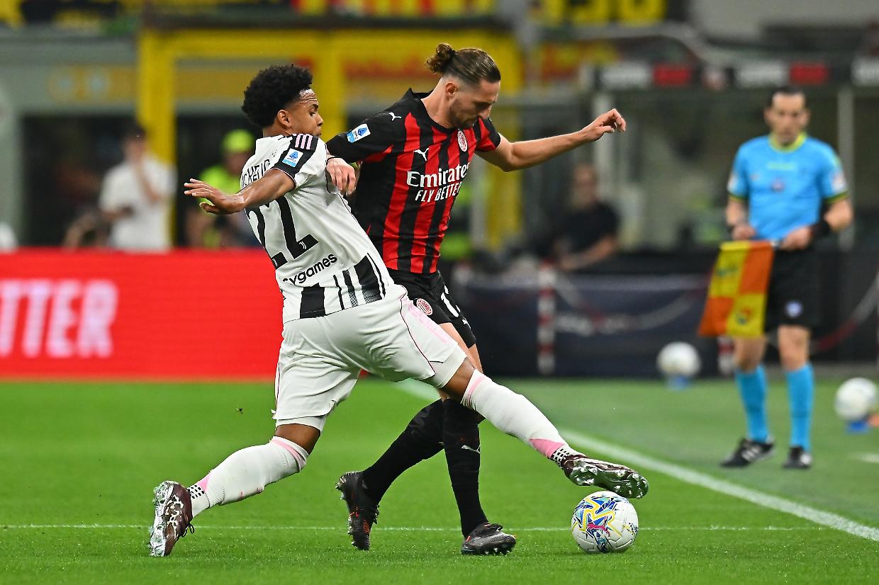 Pari e patta tra Milan e Juve a San Siro: in tribuna un ospite inatteso, ecco di chi stiamo parlando...