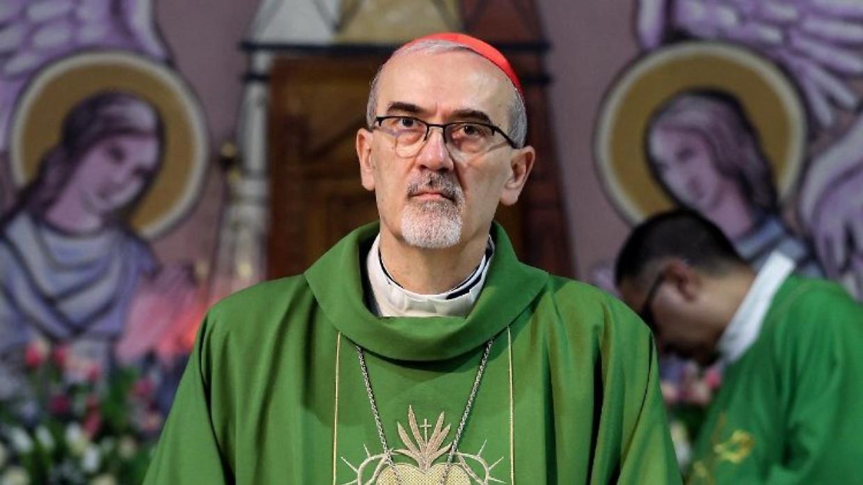 Pizzaballa nella lettera ai fedeli: "Il dolore &egrave; di tutti, ma c&rsquo;&egrave; chi occupa e chi &egrave; occupato"