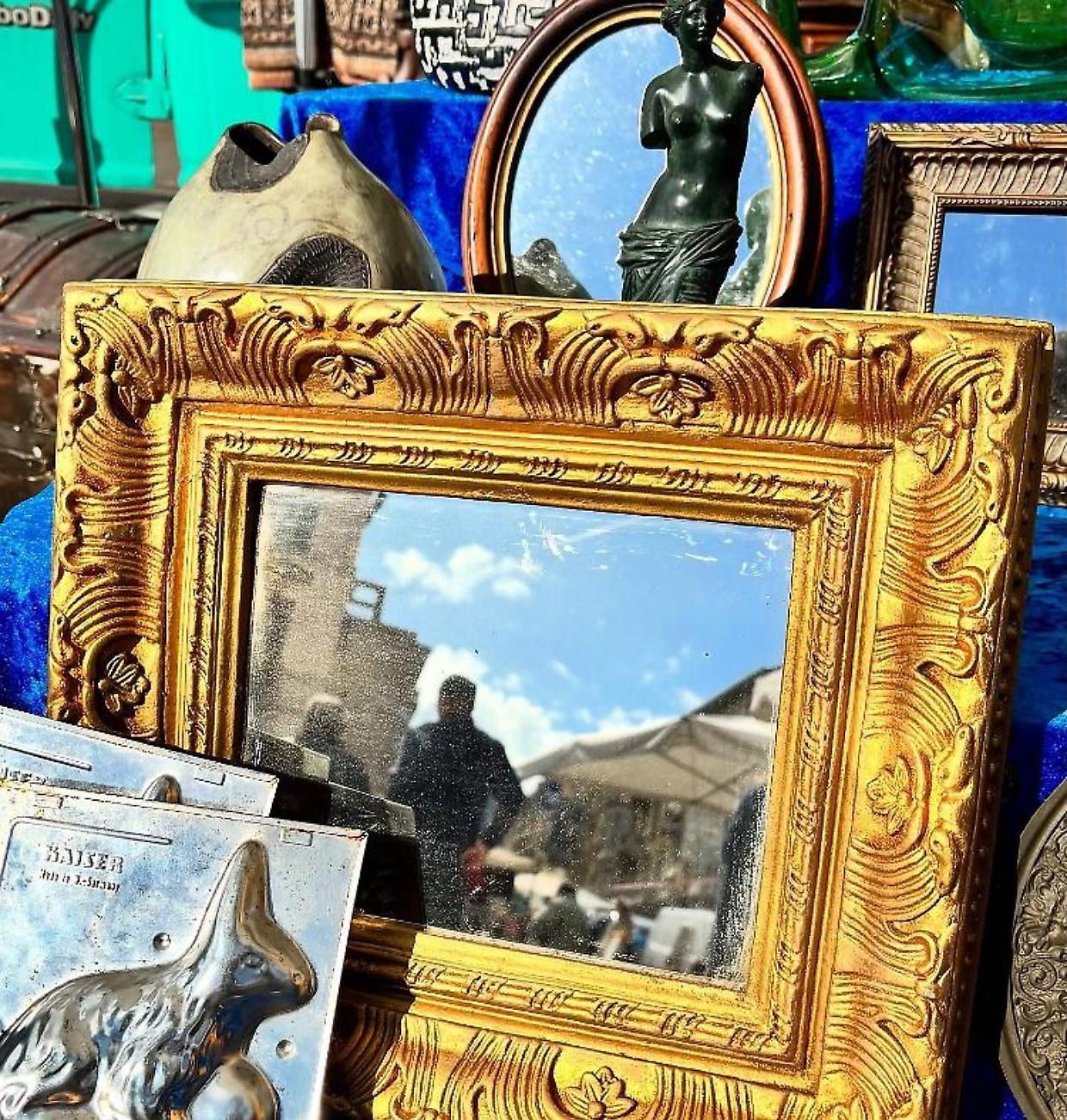 Mercatini delle pulci in Piemonte: ecco dove andare il weekend del 25 e 26 aprile 