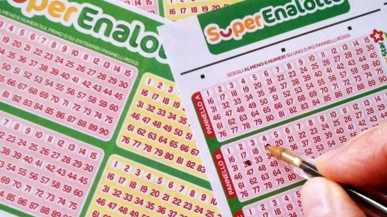 Slittano le estrazioni di Lotto e SuperEnalotto, ecco il calendario per la festa del 1&deg; maggio