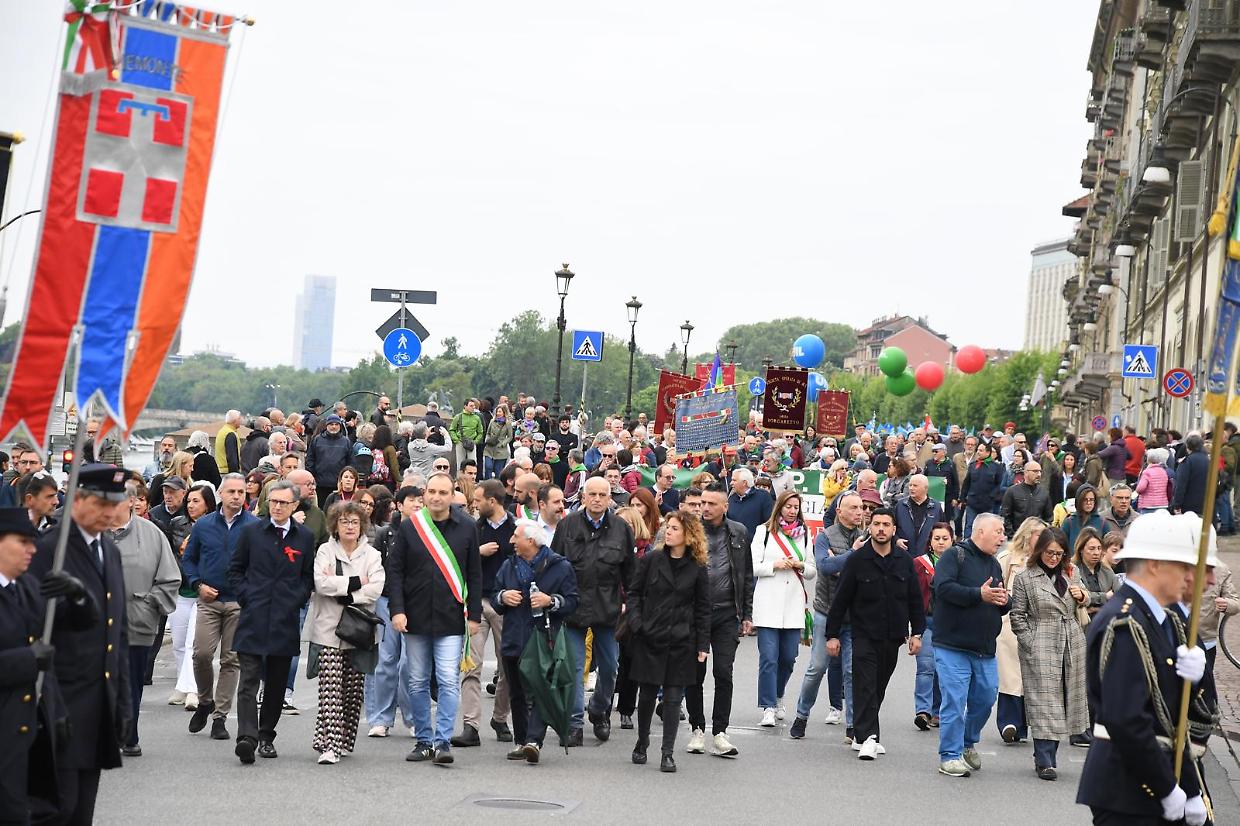 Lo Russo condanna le violenze del Primo Maggio: &ldquo;Episodi estranei allo spirito del corteo&rdquo;