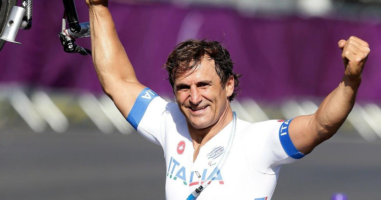 E' morto Alex Zanardi, il pilota che ha insegnato al mondo a non arrendersi mai
