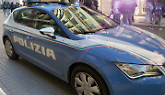 Baby-rapinatori rubano il suv, speronano la polizia e feriscono 6 agenti: arrestati