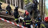 I vigili del fuoco sul luogo della tragedia
