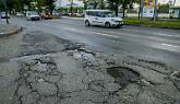 Oltre mezzo milione di risarcimenti per i danni dalle buche