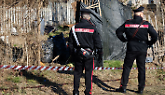 Venaria, i carabinieri nel luogo dov'è stato ucciso il clochard