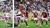 Il portiere del Torino, Franco Israel, durante la sfida contro la Fiorentina