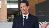 Eredità Agnelli, la resa dei pm: sì alla messa alla prova per John Elkann (con 1 miliardo evaso)