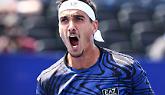 Lorenzo Sonego esordisce con una vittoria a Chengdu, rientro amaro per Matteo Berrettini a Hangzhou