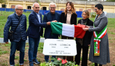 La sorella di John Lennon a Torino in occasione della cerimonia di intitolazione di un giardino al cantante dei Beatles