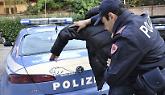 Via Genova, sfascia la serranda e ruba nella pizzeria