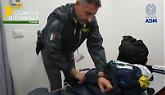 Caselle, nove chili di cocaina in valigia: arrestato un corriere in arrivo dal Perù [IL VIDEO]
